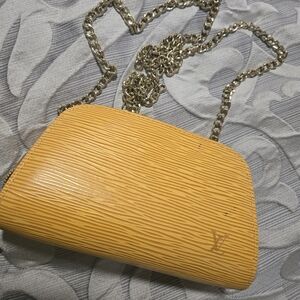 Louis Vuitton Gold Chain Yellow Clutch